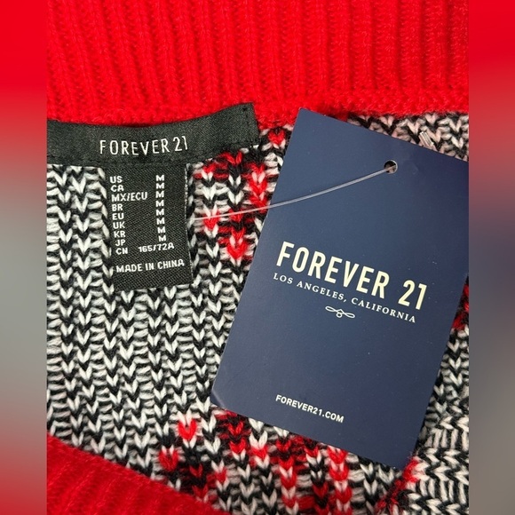 Christmas Red Knit Candy Cane Mini Skirt M Red Knit Red Bows Size Medium NWT - Picture 13 of 15